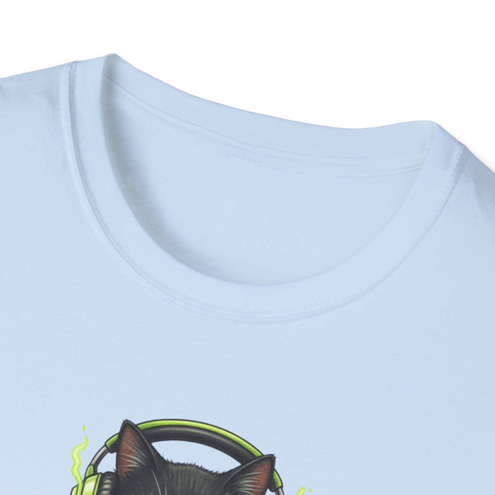 Cute Gamer Cat - T-Shirt