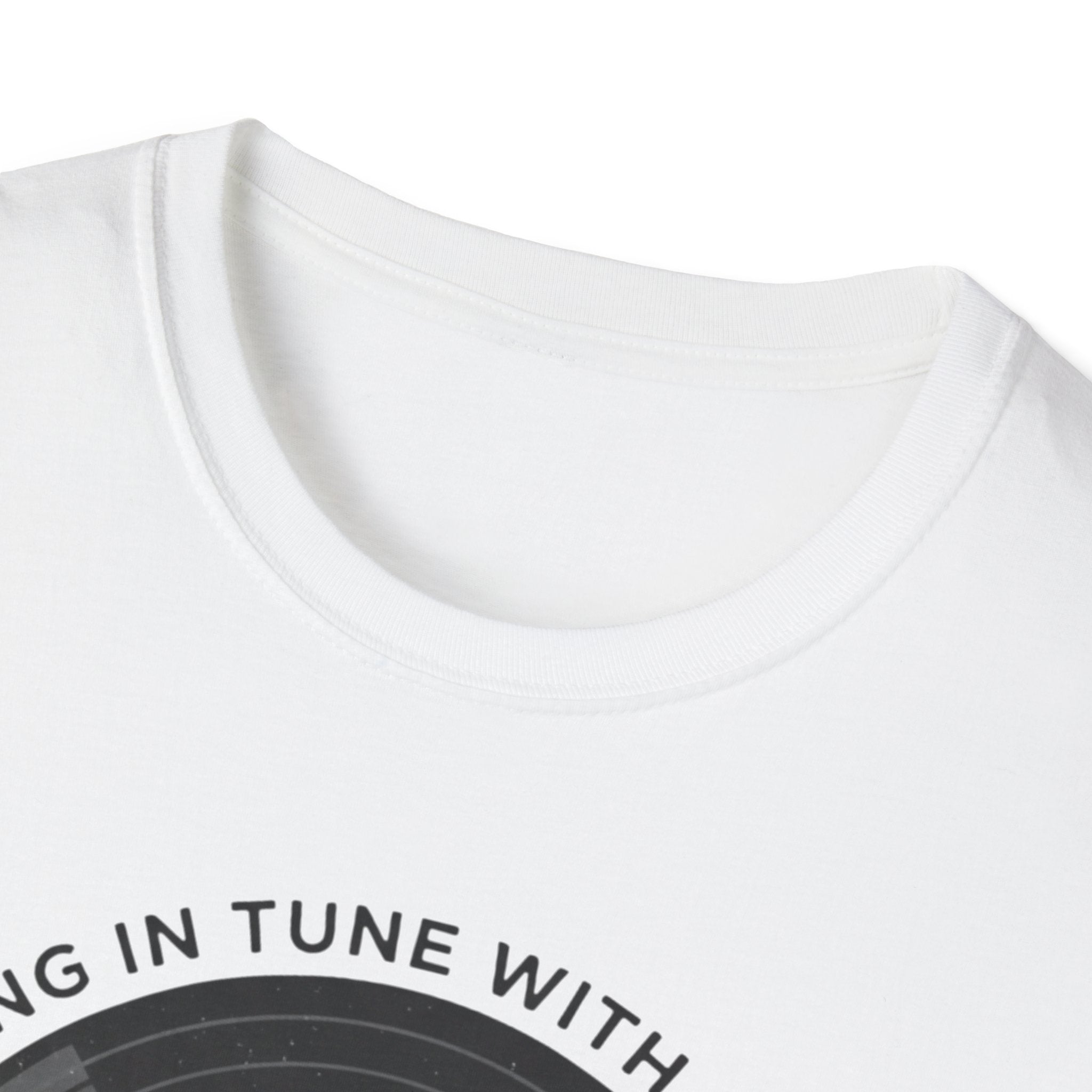 Stayin In Tune With My Pets - T SHIRT