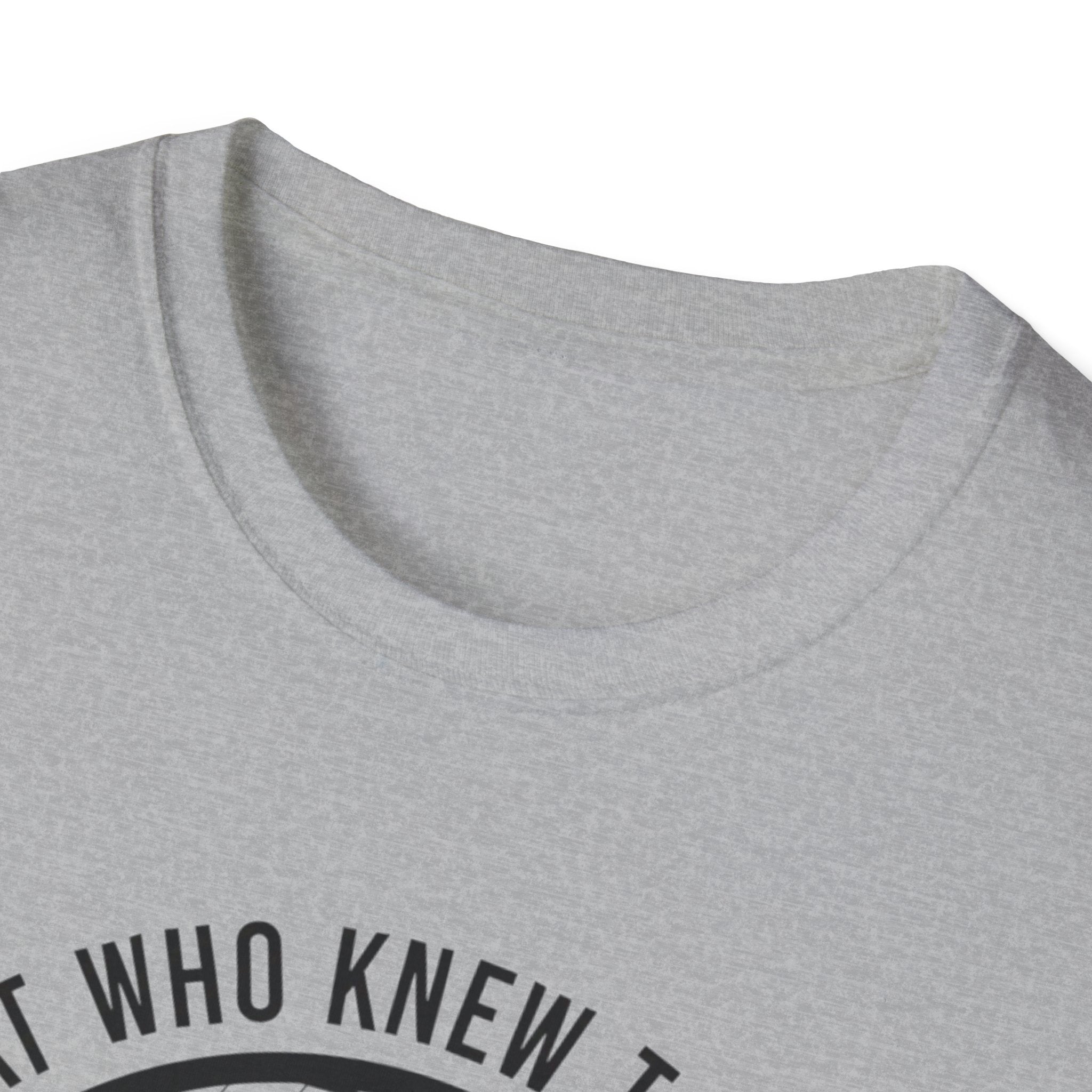 The Cat Who Knew Too Much  - T-Shirt