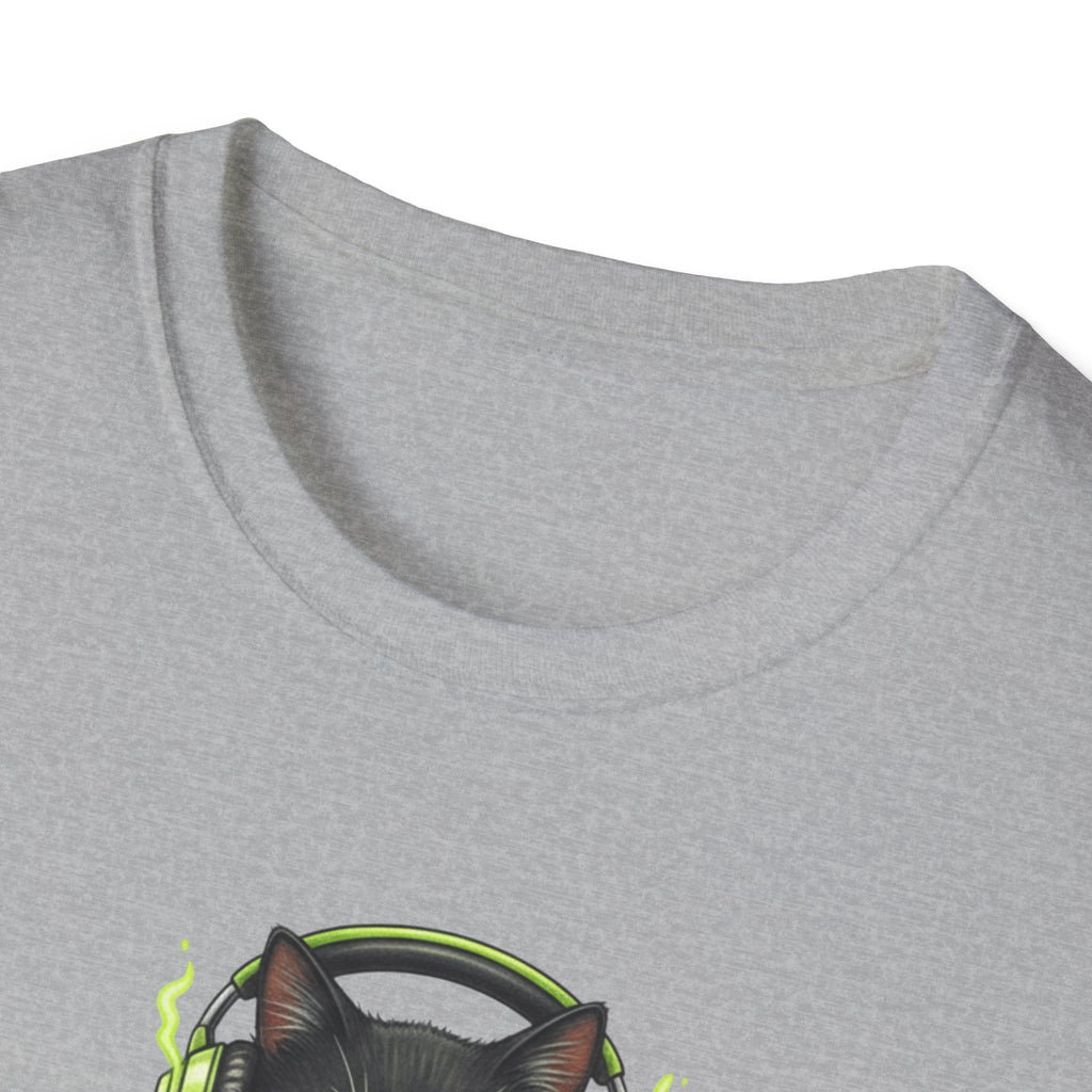 Cute Gamer Cat - T-Shirt