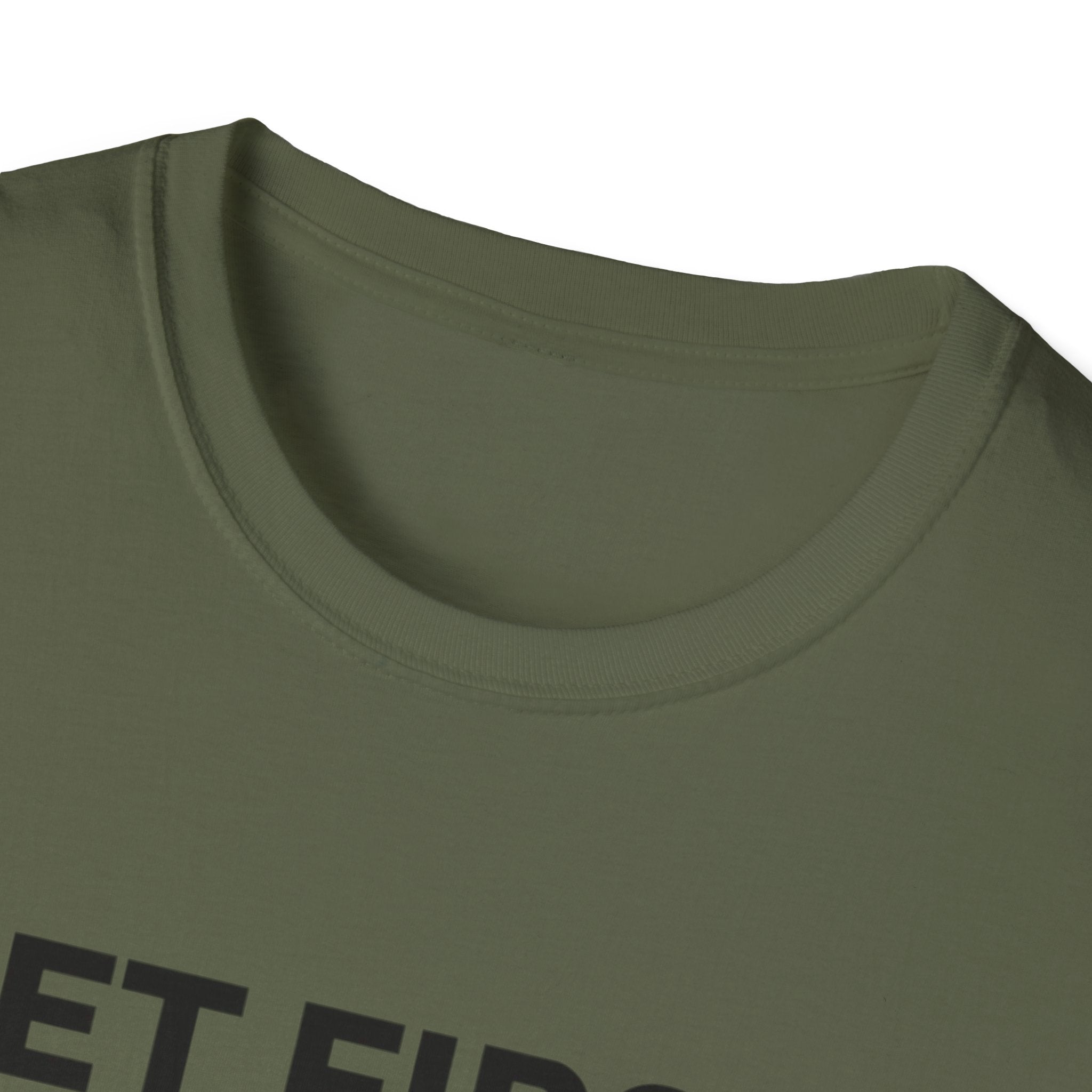 Pet First Always  - T-Shirt